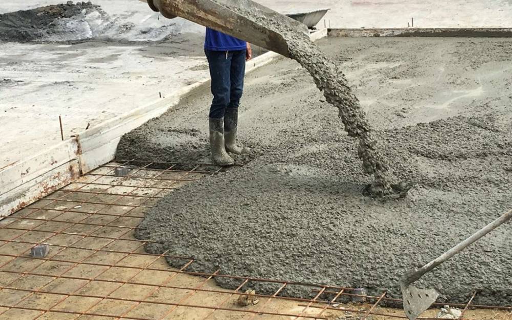 Building cement foundations